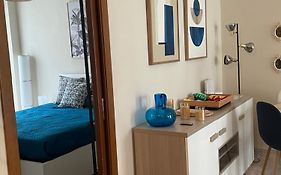 Robert Home Deluxe Apartment Turin